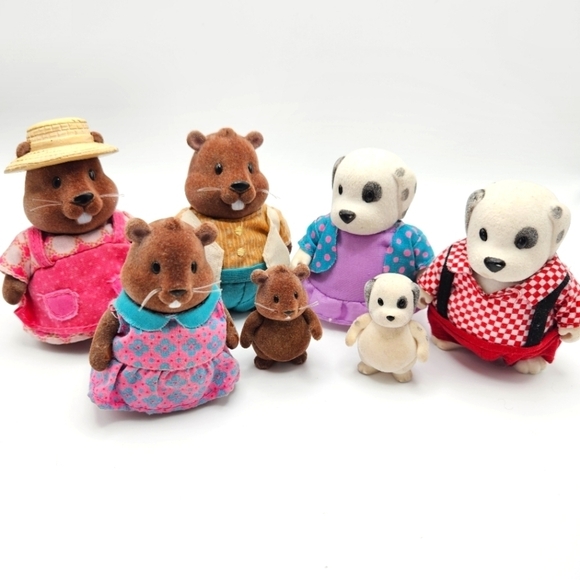 Li'l Woodzeez Waterwaggles Beaver & Woofwinkle Dalmatian Dog Family Lot Poseable - Picture 1 of 4